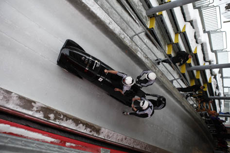 Srpski_olimpijski_bob_tim_u_Vankuveru